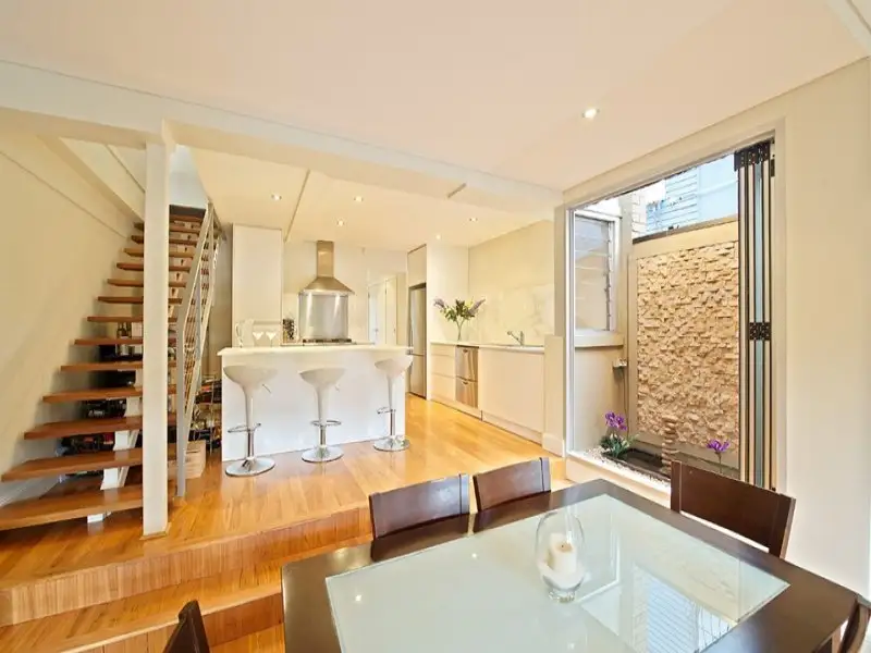 18 Caledonia Street, Paddington Sold by Bradfield Badgerfox - image 1