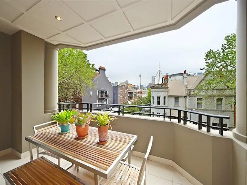 304/14 Macleay Street, Potts Point Sold by Bradfield Badgerfox - image 1