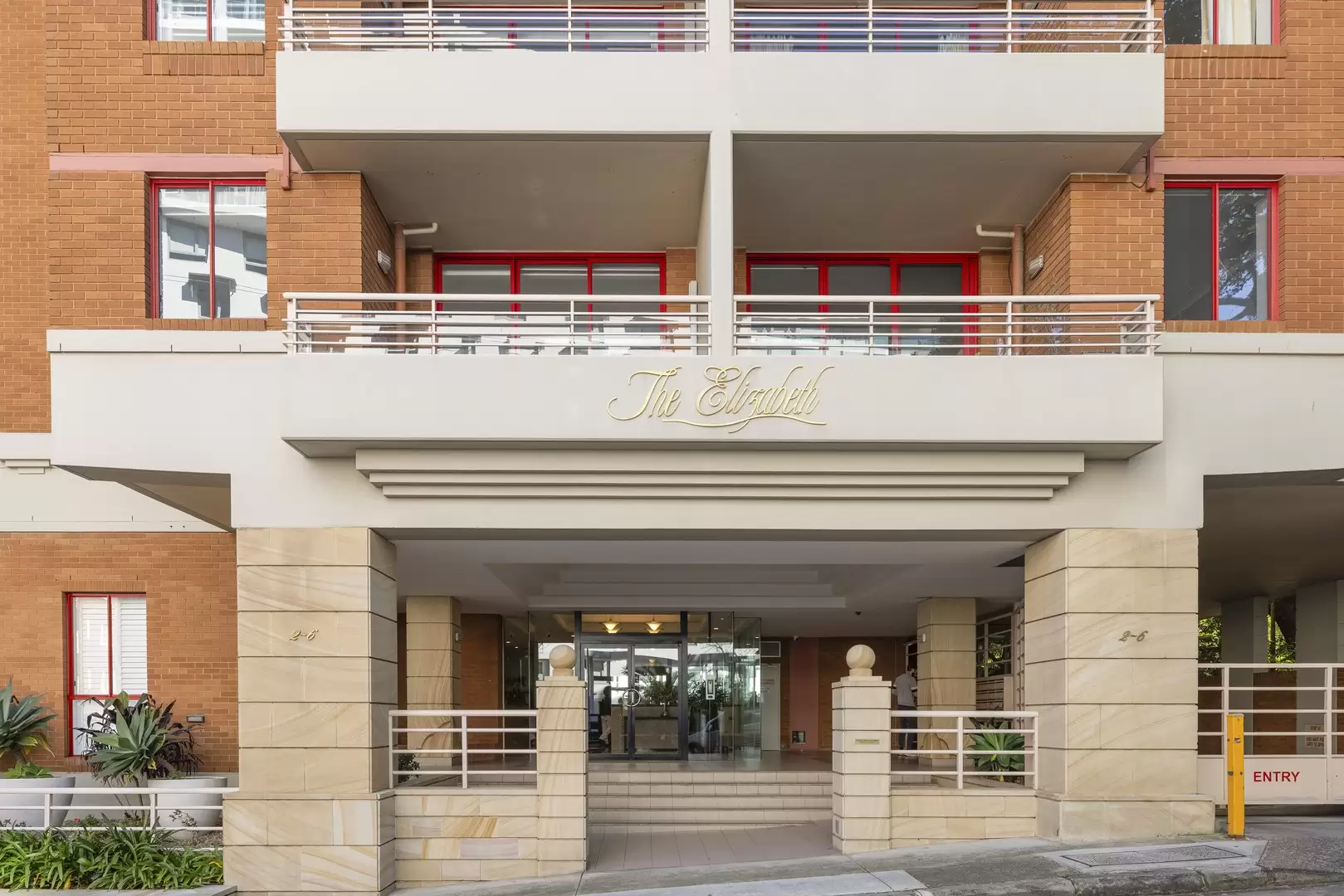 606/2-6 Birtley Place, Elizabeth Bay Leased by Bradfield Badgerfox - image 1
