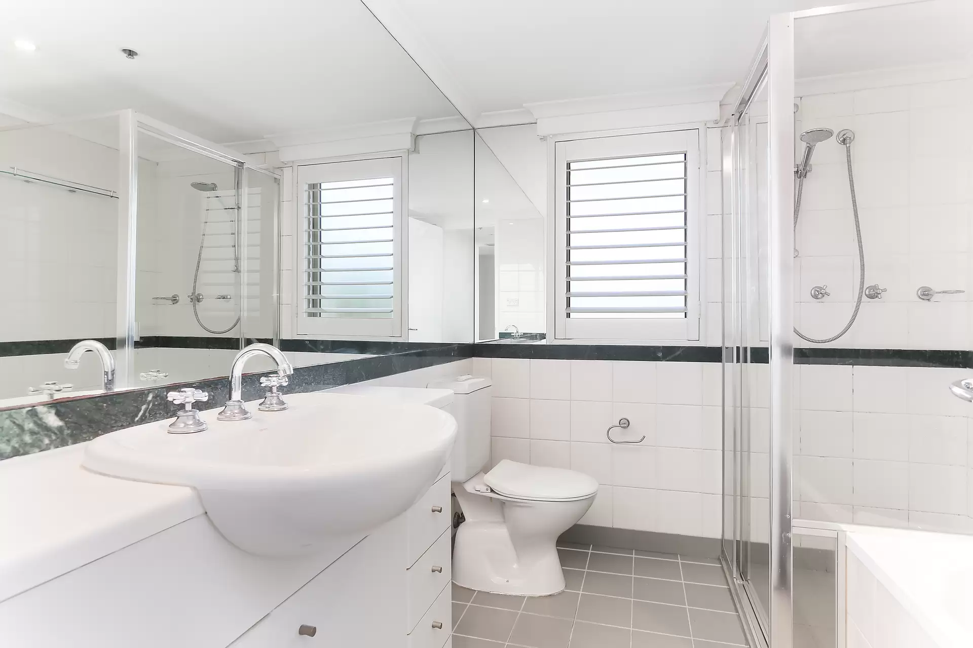 35/257 Oxford Street, Bondi Junction Leased by Bradfield Badgerfox - image 1