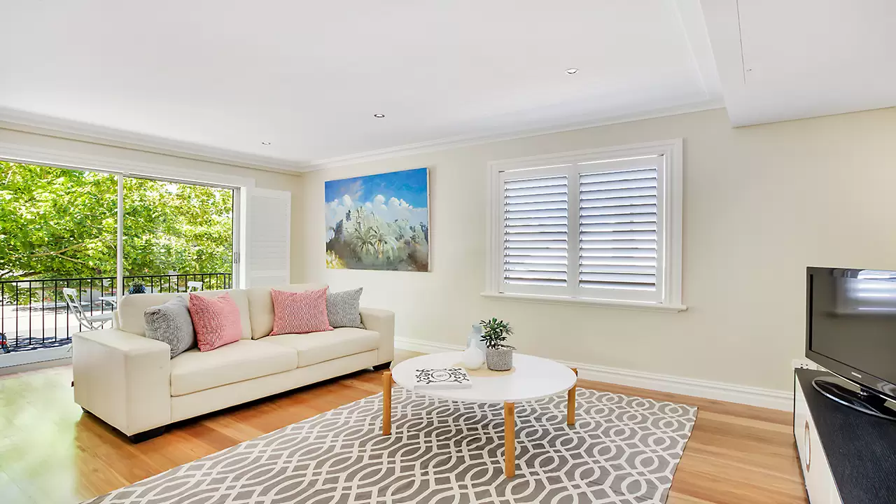 4/46 Clovelly Road, Randwick Leased by Bradfield Badgerfox - image 1