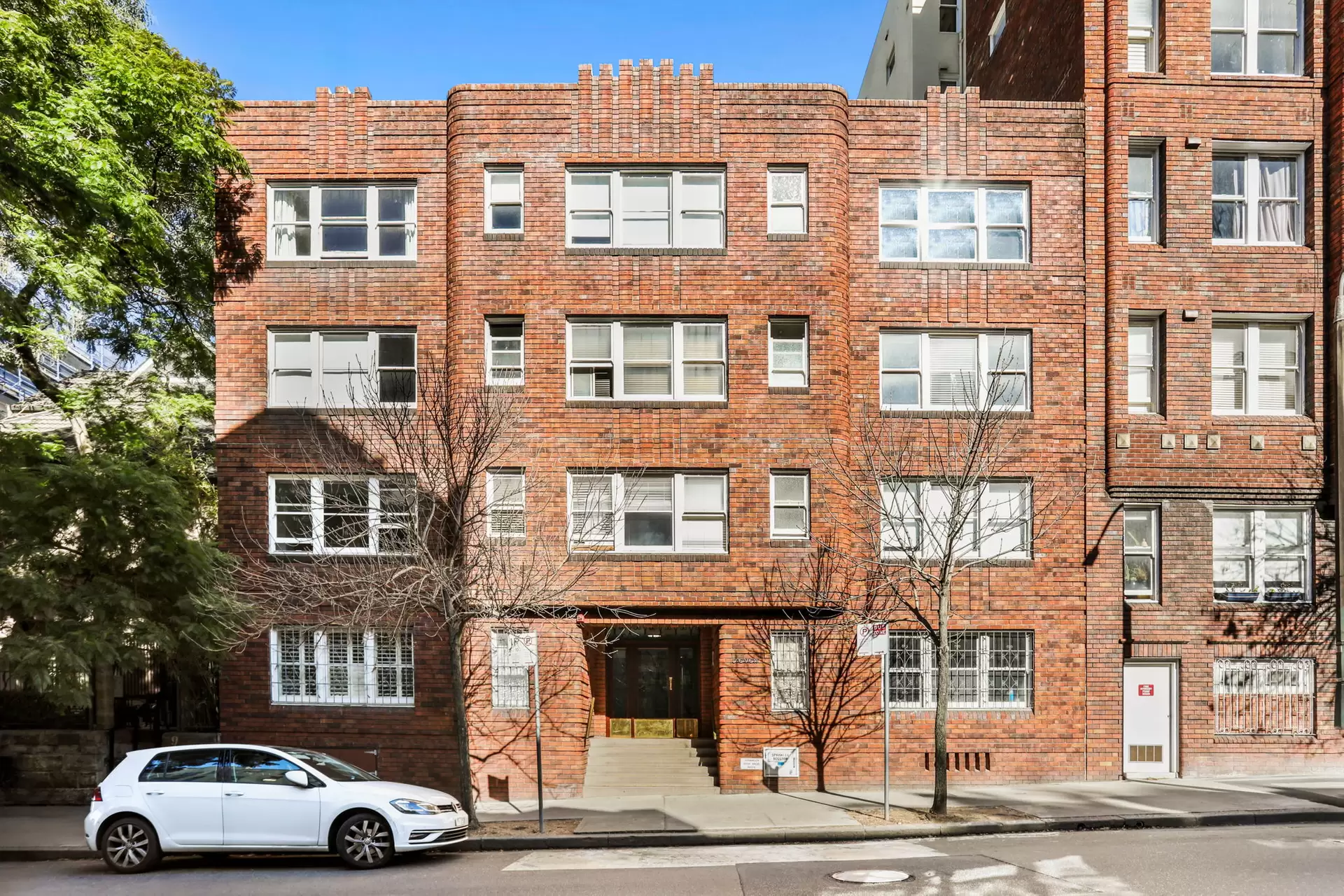 8/7 Greenknowe Avenue, Elizabeth Bay Leased by Bradfield Badgerfox - image 1