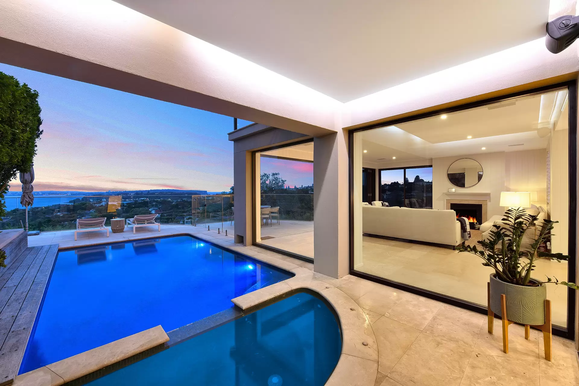 11A Wentworth Road, Vaucluse Sold by Bradfield Badgerfox - image 1