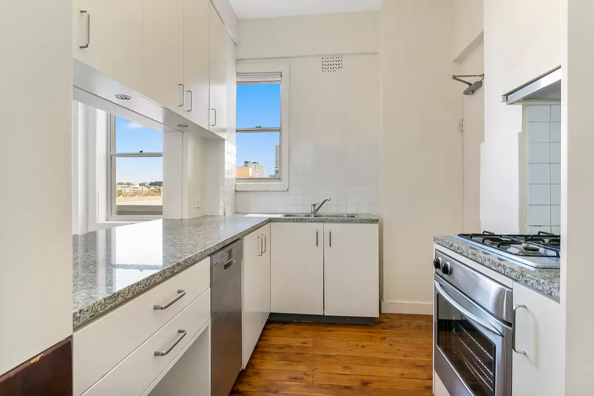 33/71 Elizabeth Bay Road, Elizabeth Bay Leased by Bradfield Badgerfox - image 1