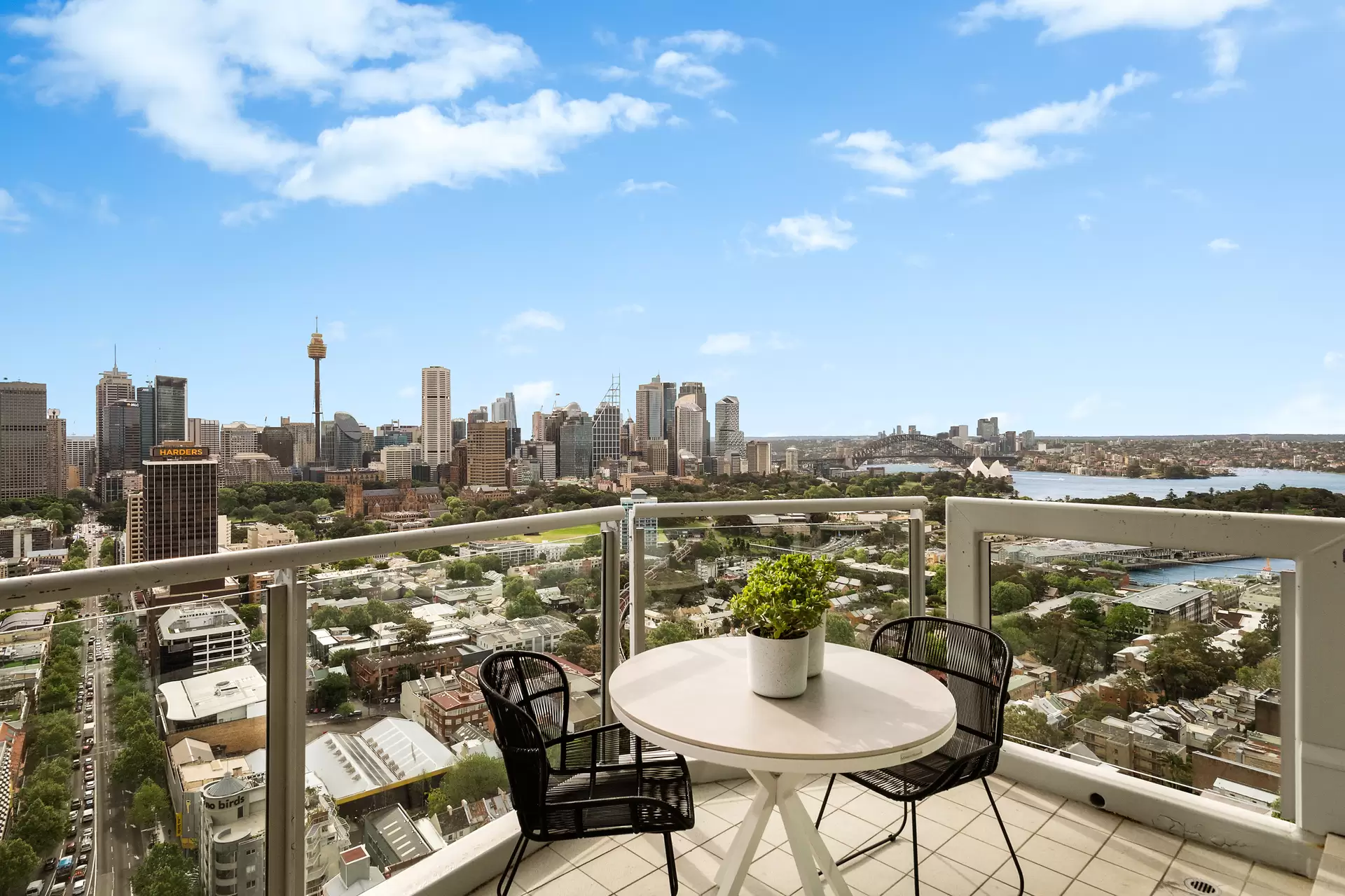 32a/82-94 Darlinghurst Road, Potts Point For Sale by Bradfield Badgerfox - image 1