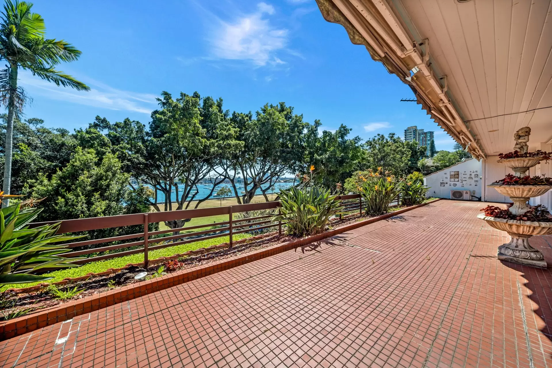 25D Yarranabbe Road, Darling Point Sold by Bradfield Badgerfox - image 1