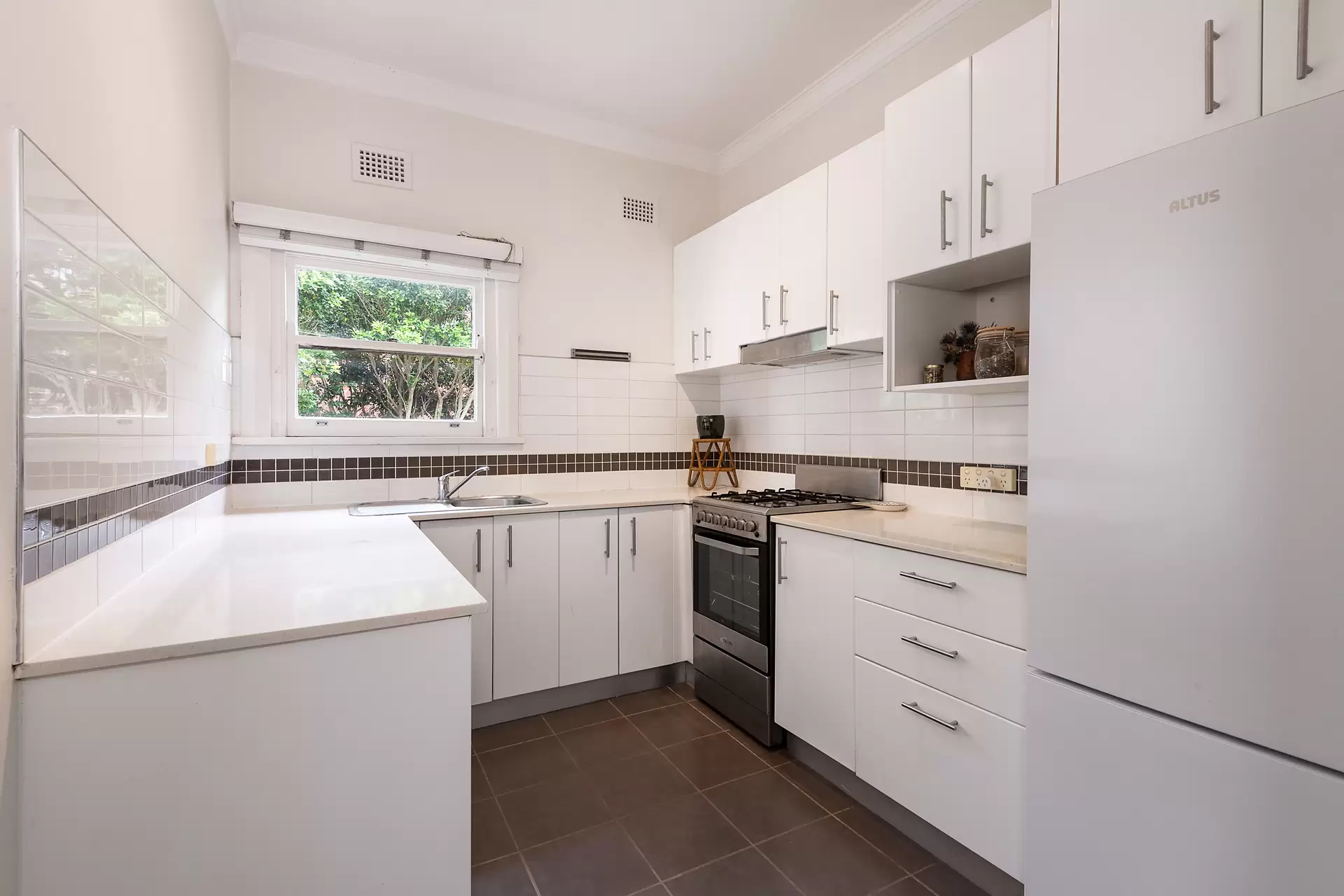 3/129 Kurraba Road, Kurraba Point Auction by Bradfield Badgerfox - image 1