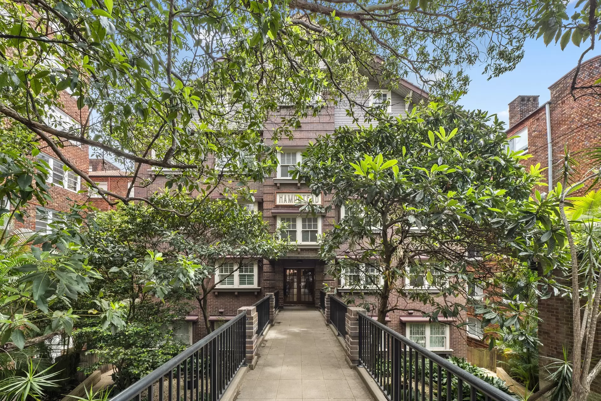 5/286 New South Head Road, Double Bay Auction by Bradfield Badgerfox - image 1