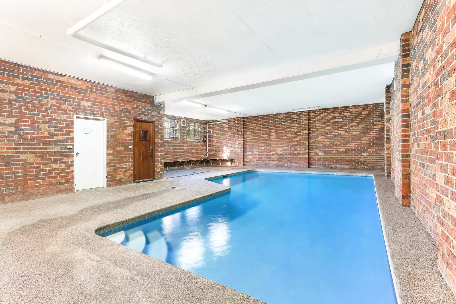 2/211 Old South Head Road, Bondi Sold by Bradfield Badgerfox - image 1