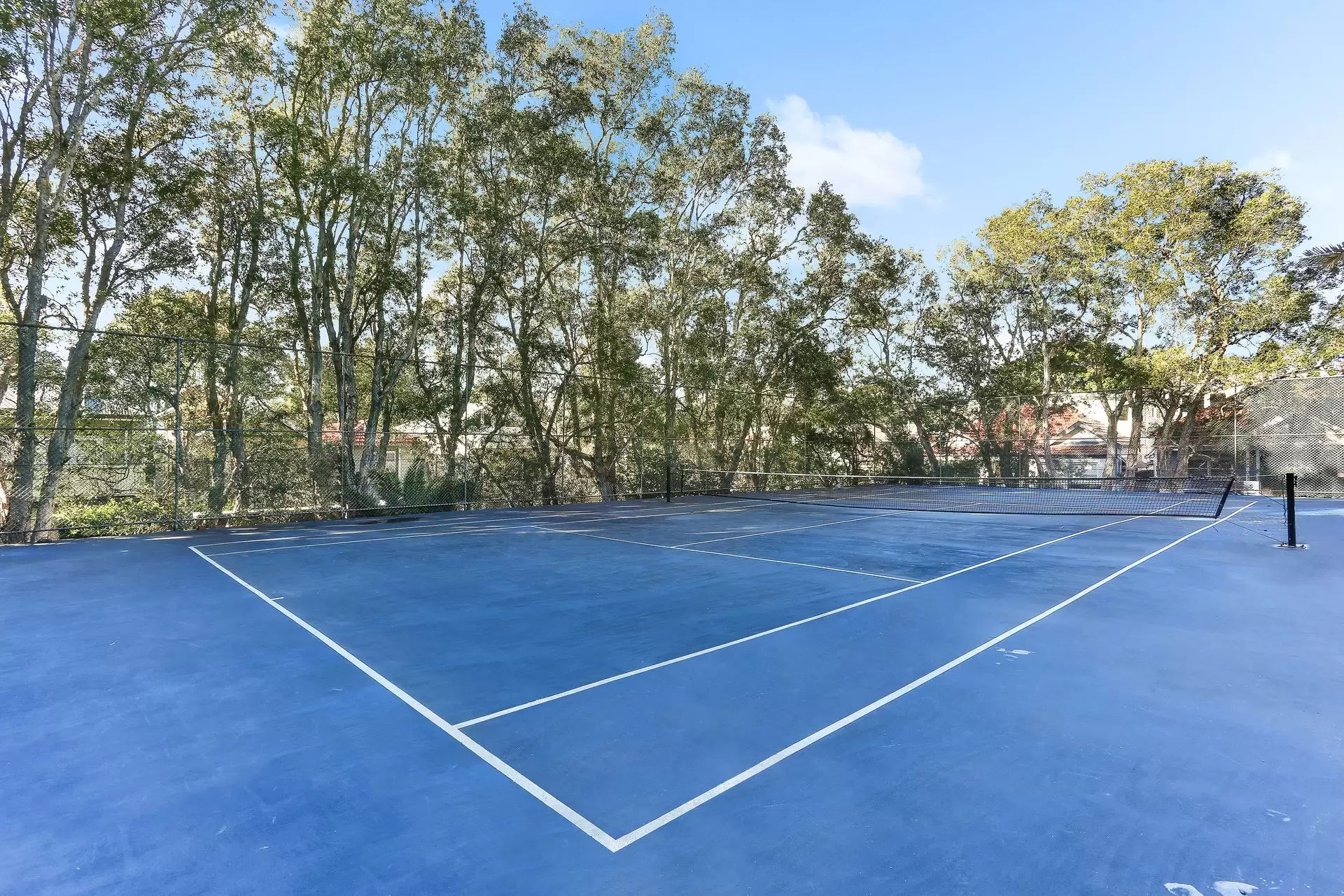 2/211 Old South Head Road, Bondi Sold by Bradfield Badgerfox - image 1