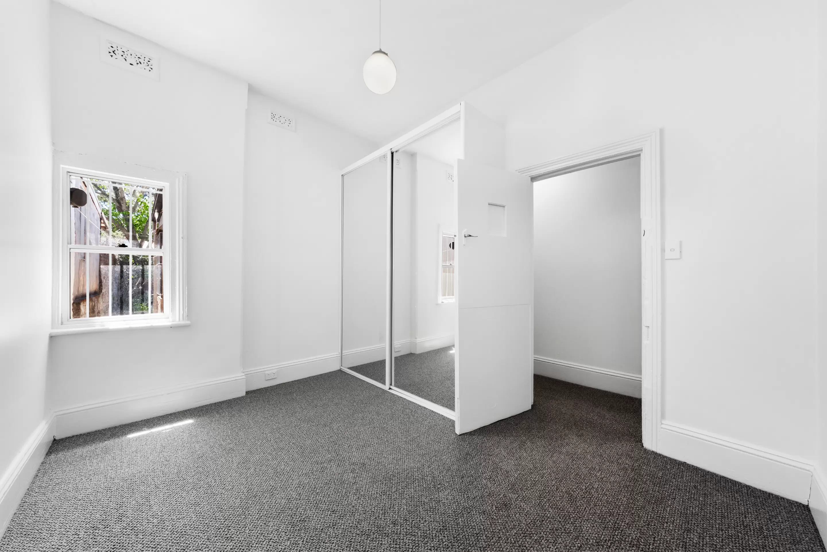 954 Elizabeth Street, Zetland For Lease by Bradfield Badgerfox - image 1