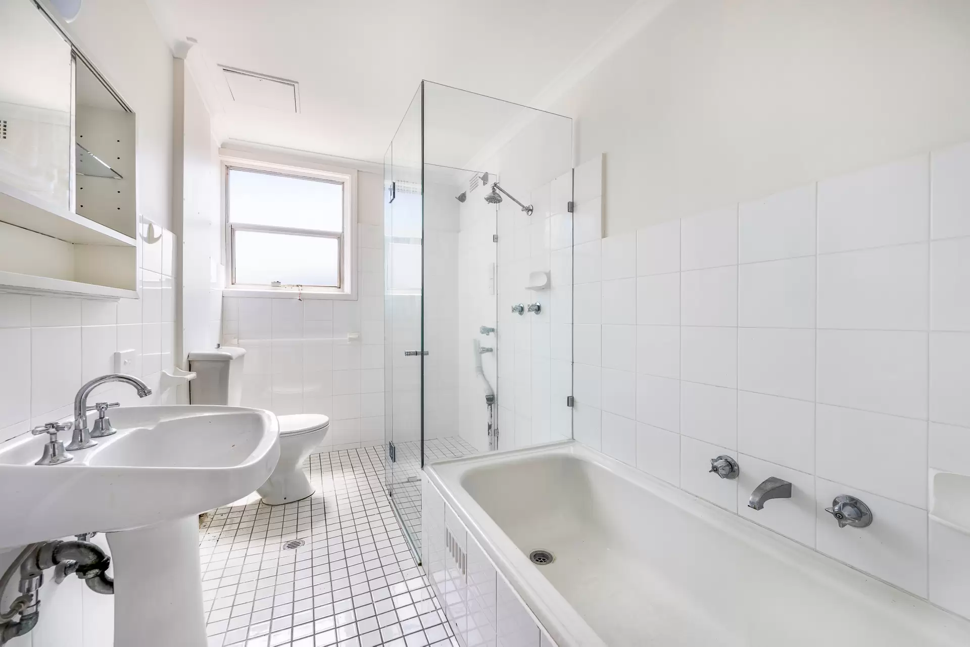 1A/55 Darling Point Road, Darling Point Leased by Bradfield Badgerfox - image 1