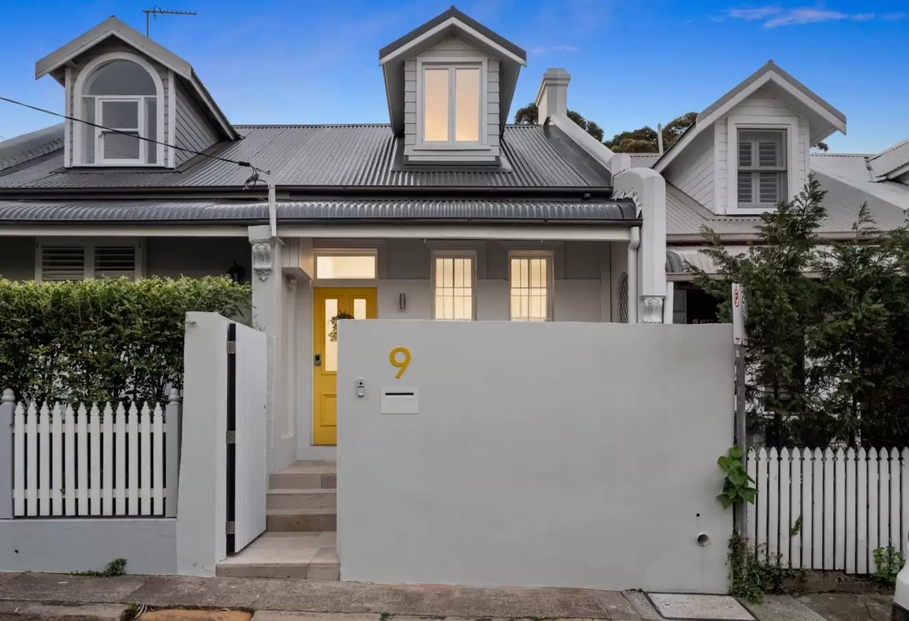 9 Victoria Place, Paddington Leased by Bradfield Badgerfox - image 1