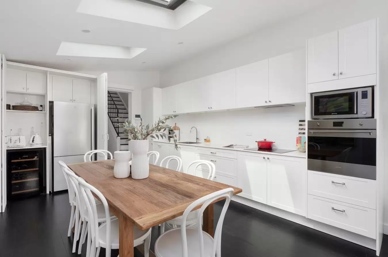 9 Victoria Place, Paddington Leased by Bradfield Badgerfox - image 1