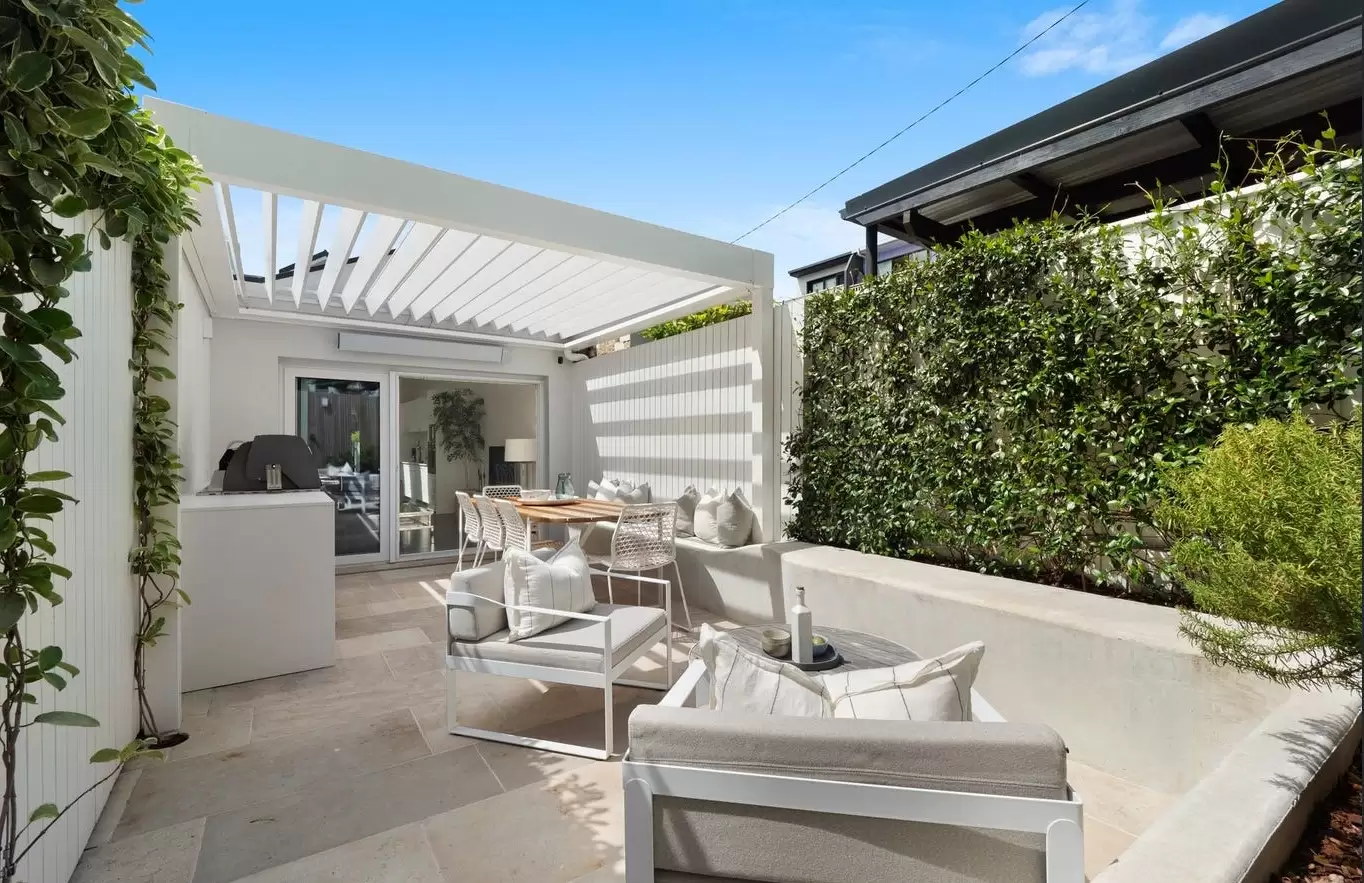 9 Victoria Place, Paddington Leased by Bradfield Badgerfox - image 1