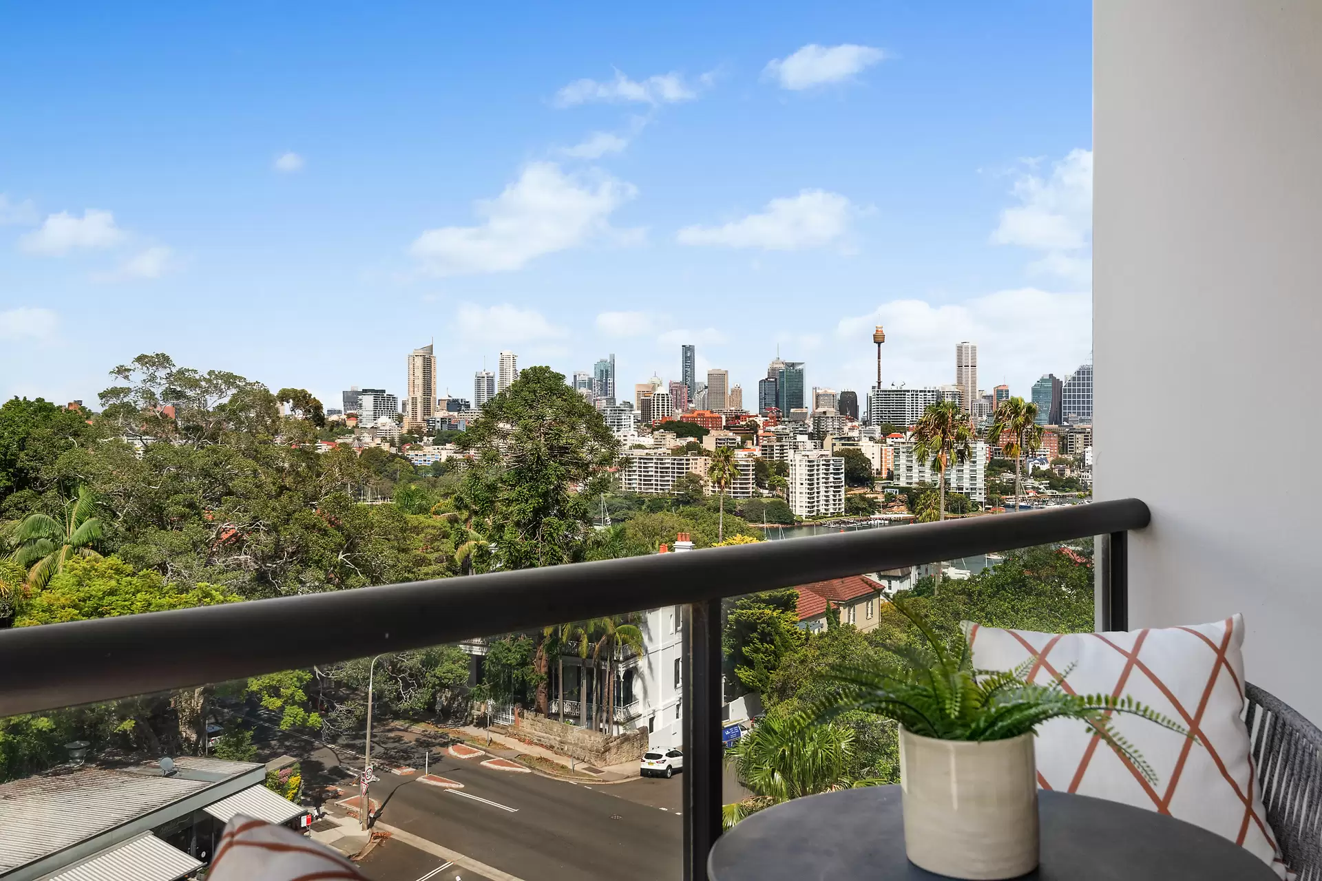 21/107 Darling Point Road, Darling Point Auction by Bradfield Badgerfox - image 1