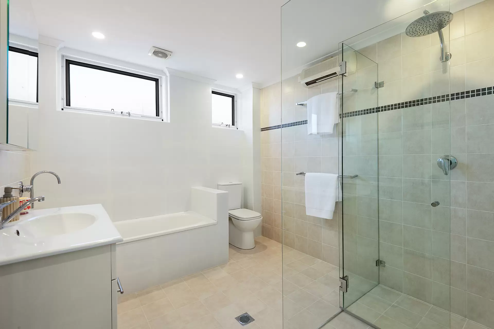 5/455 Old South Head Road, Rose Bay Auction by Bradfield Badgerfox - image 1