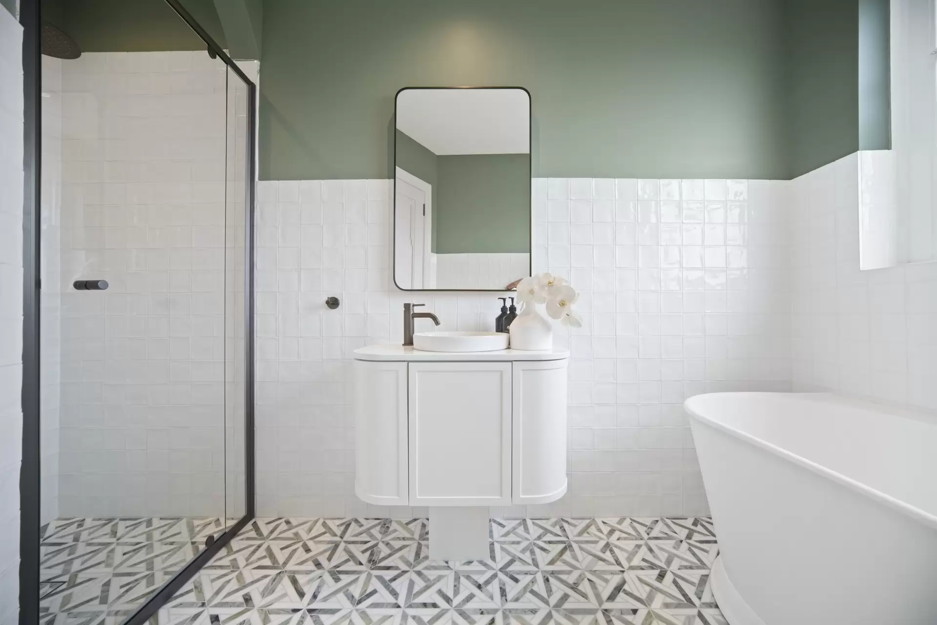 26 Rosemont Avenue, Woollahra For Sale by Bradfield Badgerfox - image 1