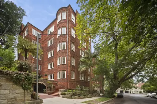 26 Rosemont Avenue, Woollahra For Sale by Bradfield Badgerfox