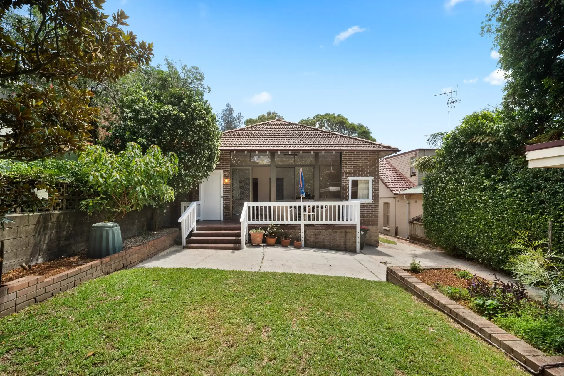 29 Gipps Street, Bronte Auction by Bradfield Badgerfox - image 1