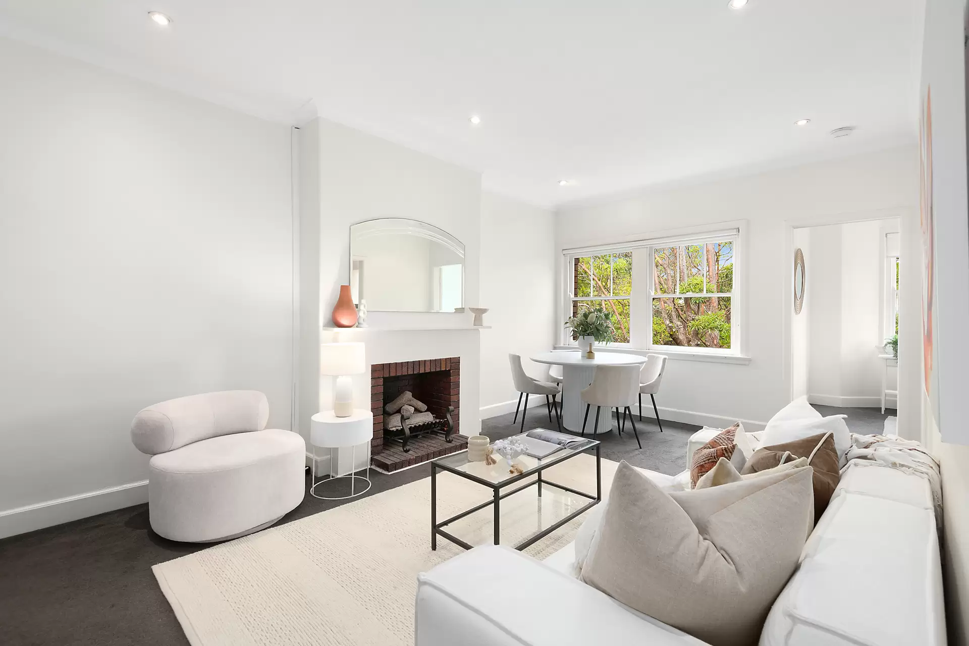 10/87 Ocean Street, Woollahra Auction by Bradfield Badgerfox - image 1