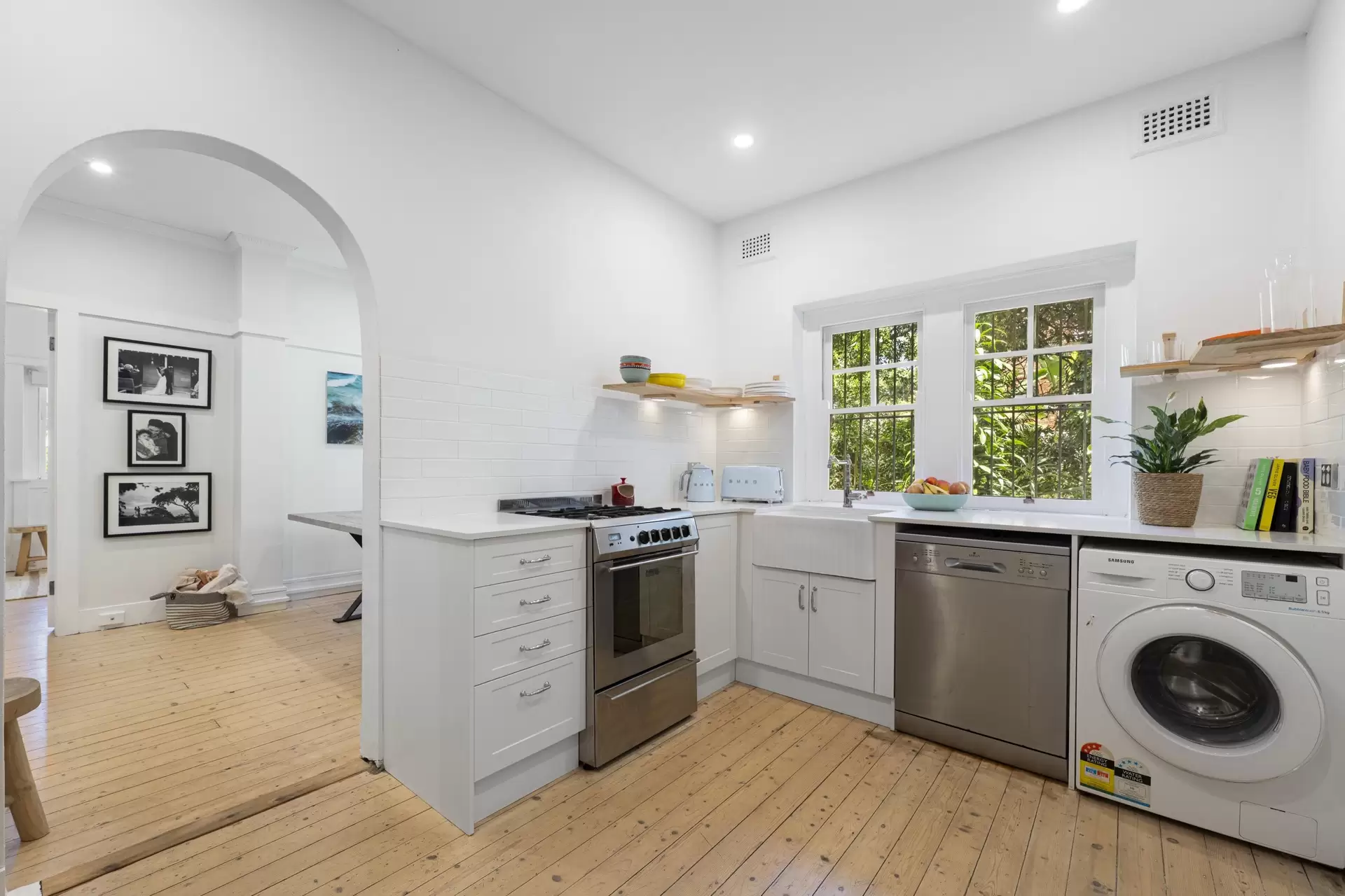 14/39 Birriga Road, Bellevue Hill Sold by Bradfield Badgerfox - image 1