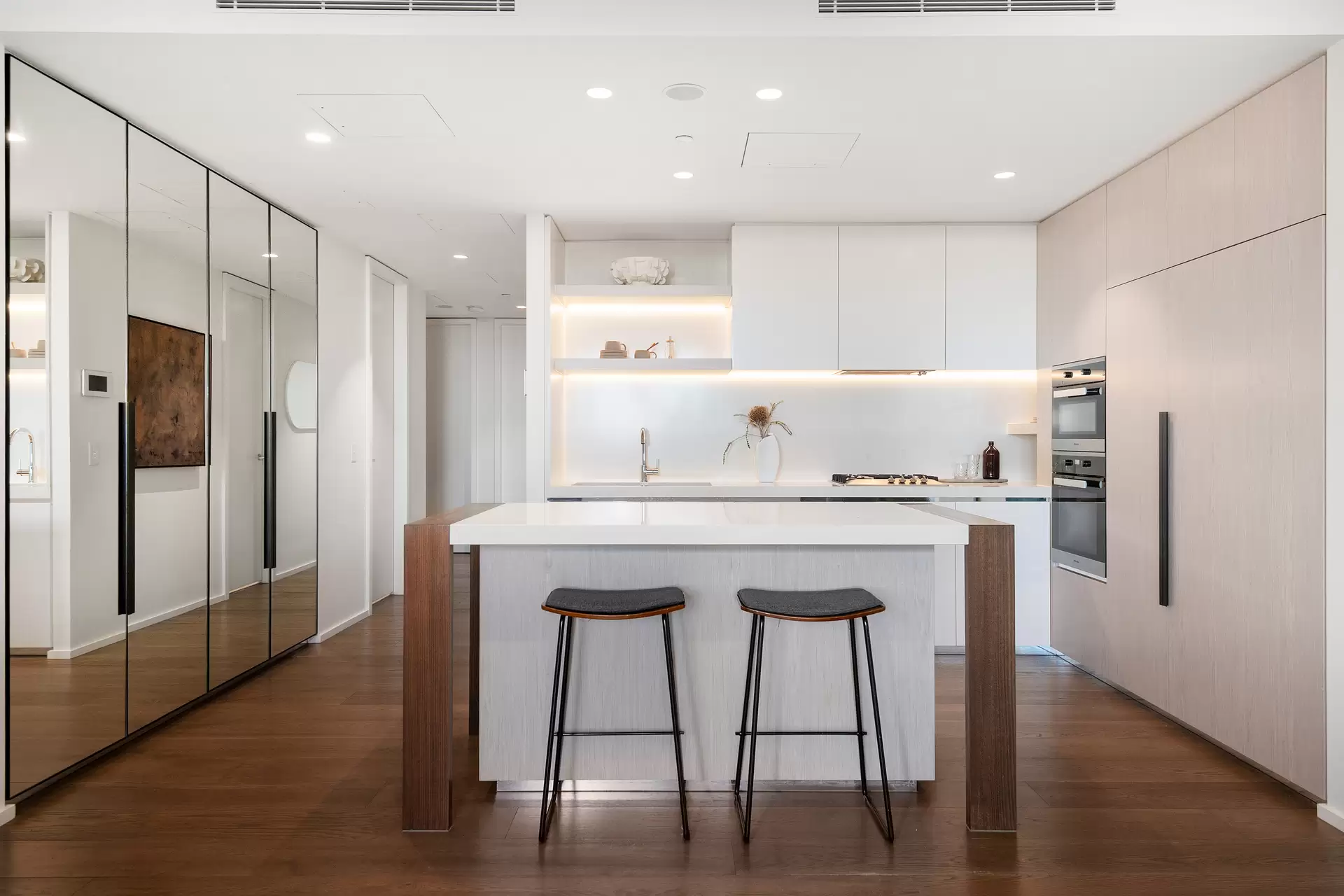 102/19 Barangaroo Avenue, Barangaroo Auction by Bradfield Badgerfox - image 1