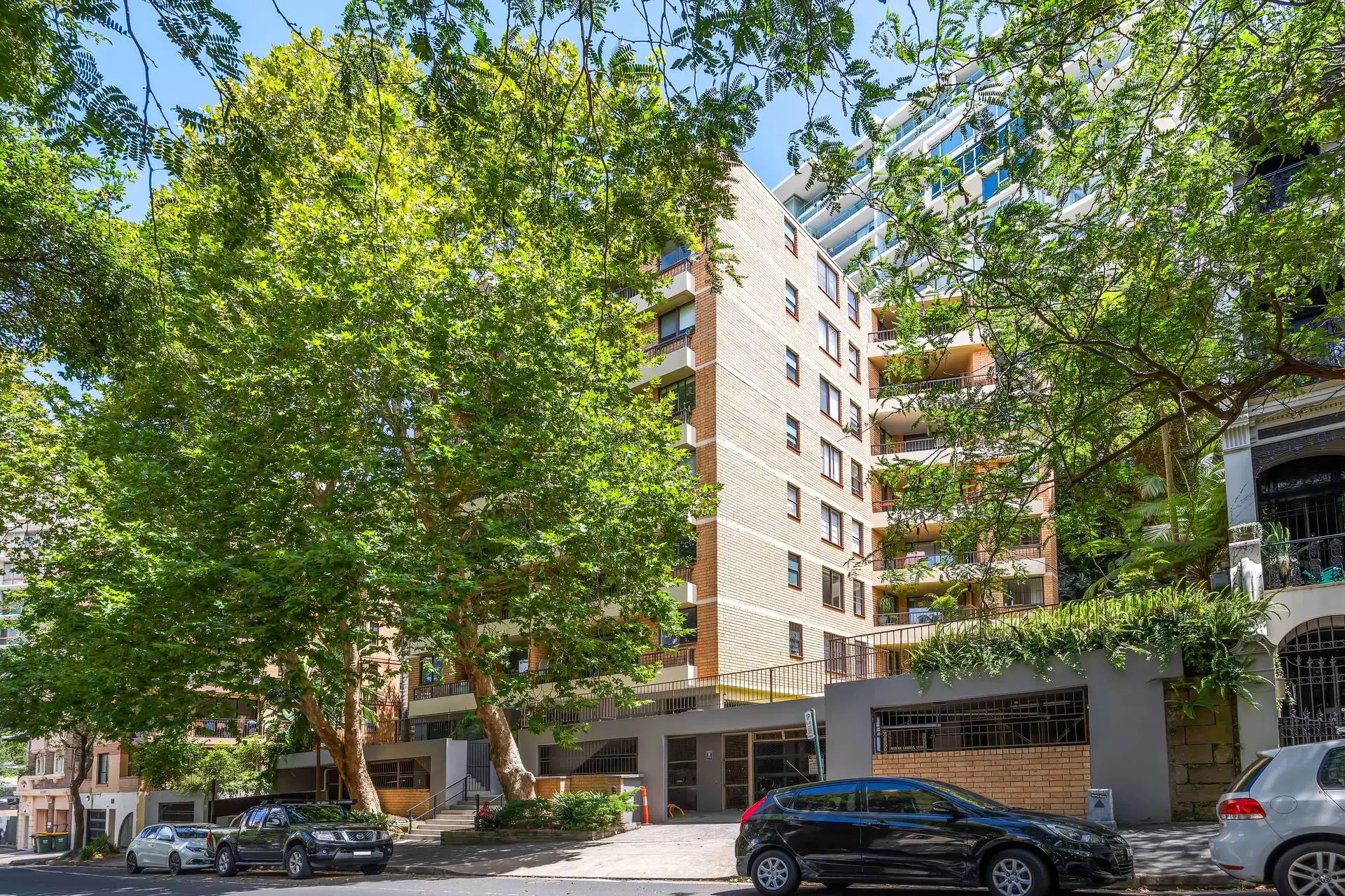 6/29-35 Roslyn Gardens, Elizabeth Bay For Sale by Bradfield Badgerfox - image 1