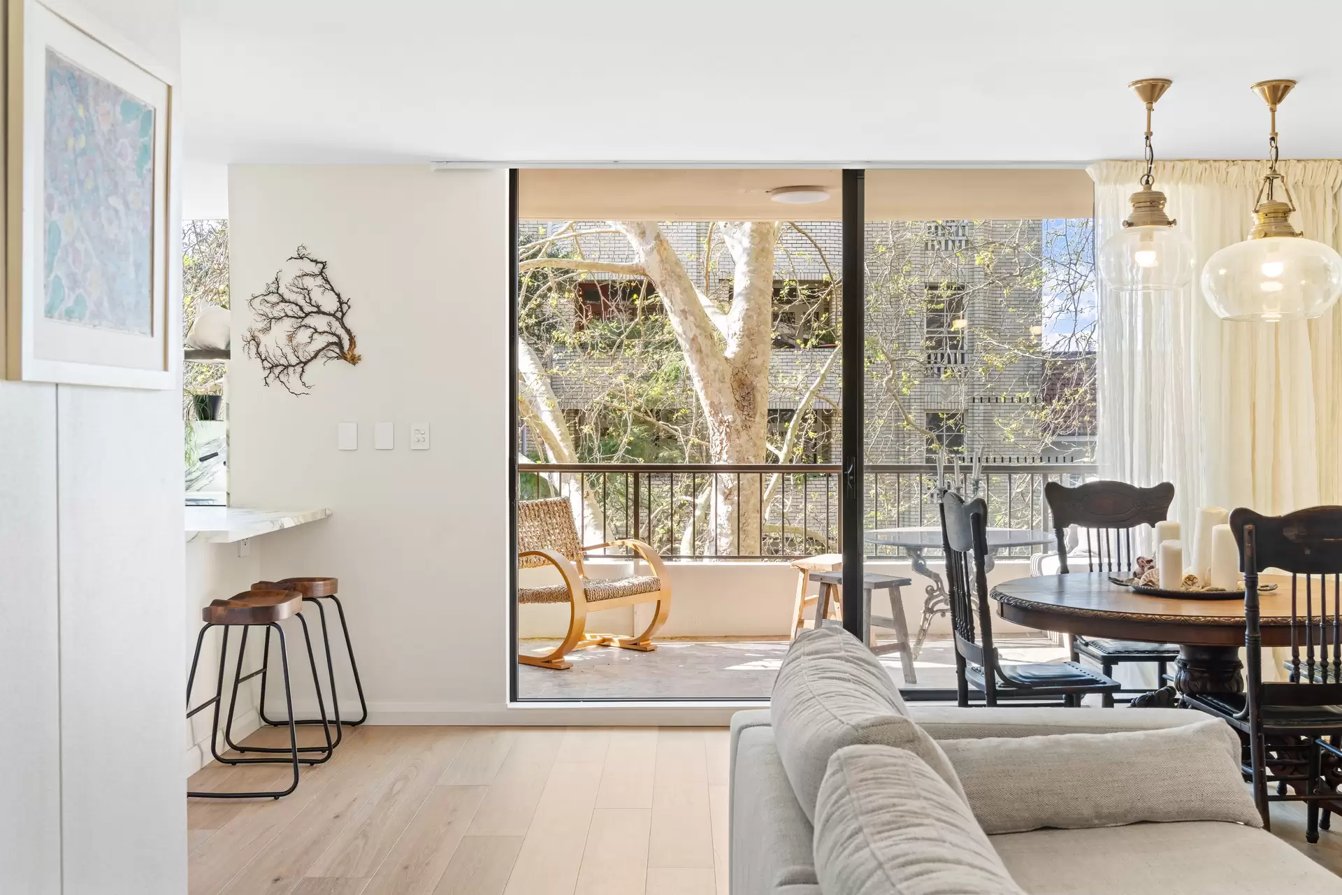 6/29-35 Roslyn Gardens, Elizabeth Bay For Sale by Bradfield Badgerfox - image 1