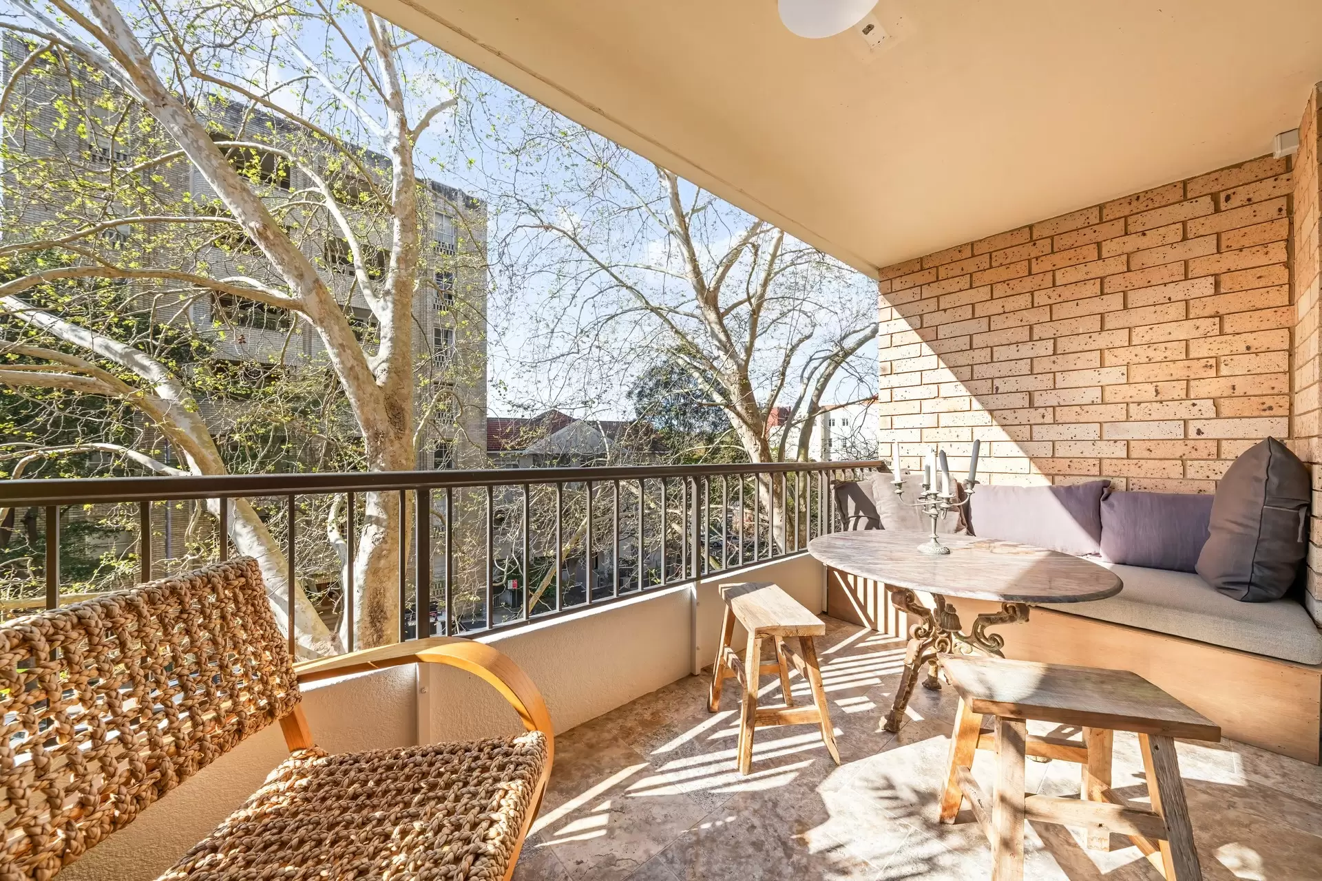 6/29-35 Roslyn Gardens, Elizabeth Bay For Sale by Bradfield Badgerfox - image 1