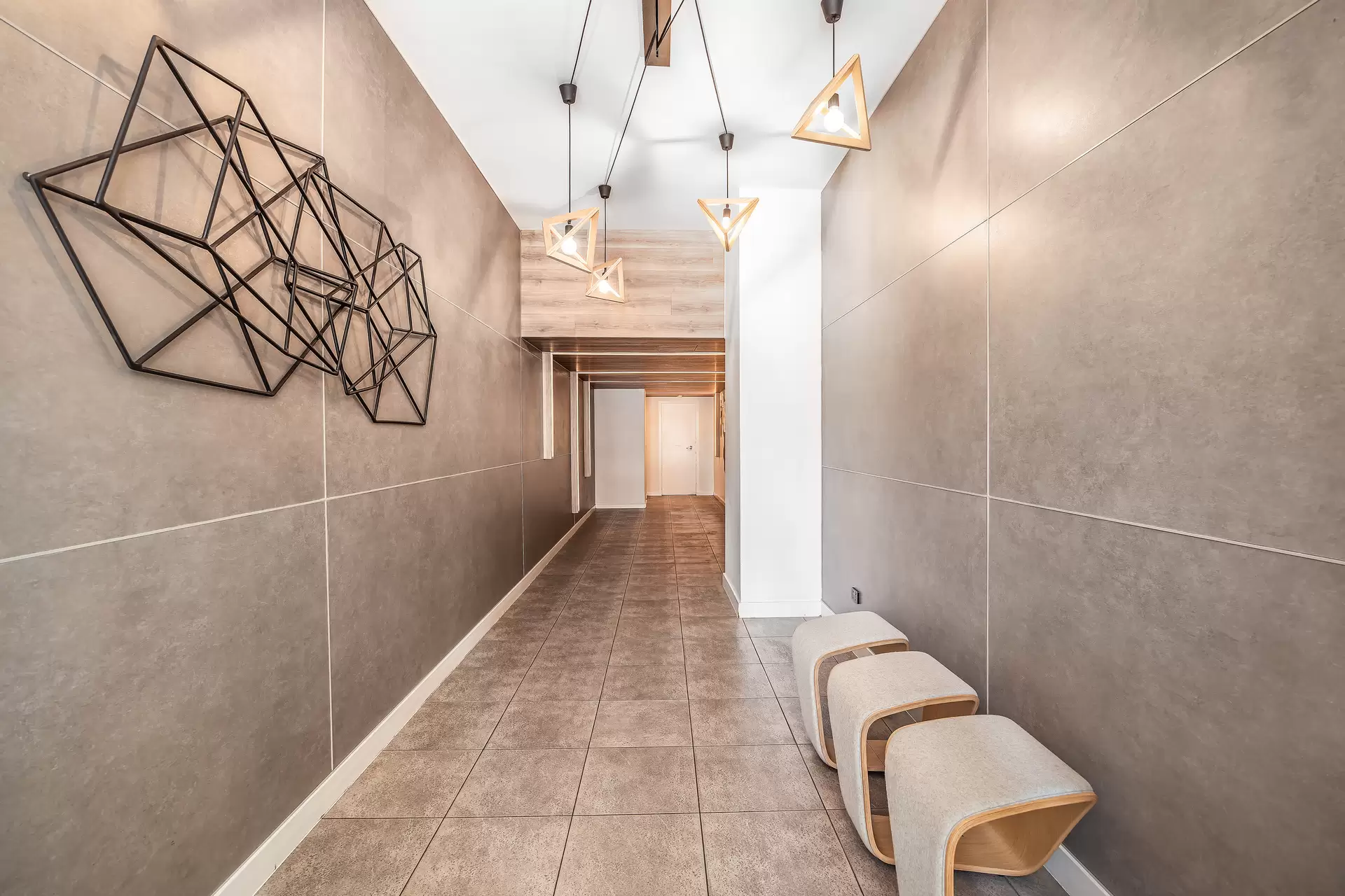 6/29-35 Roslyn Gardens, Elizabeth Bay For Sale by Bradfield Badgerfox - image 1