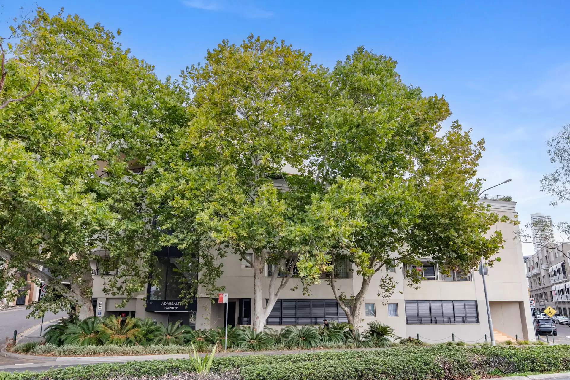 17/67 Cowper Wharf Roadway, Woolloomooloo Leased by Bradfield Badgerfox - image 1