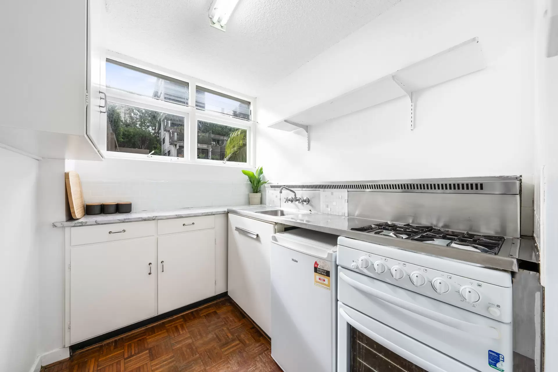 36/5-7 Esplanade, Elizabeth Bay For Sale by Bradfield Badgerfox - image 1