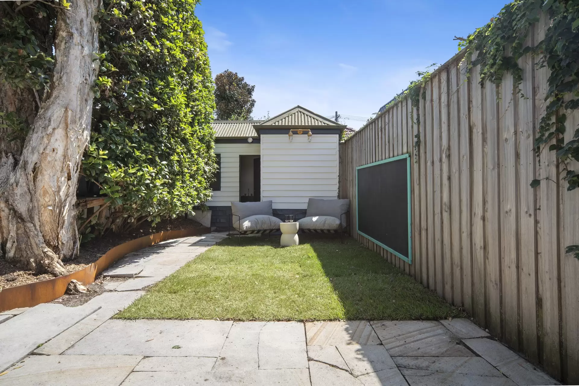 11 Blenheim Street, Queens Park For Sale by Bradfield Badgerfox - image 1