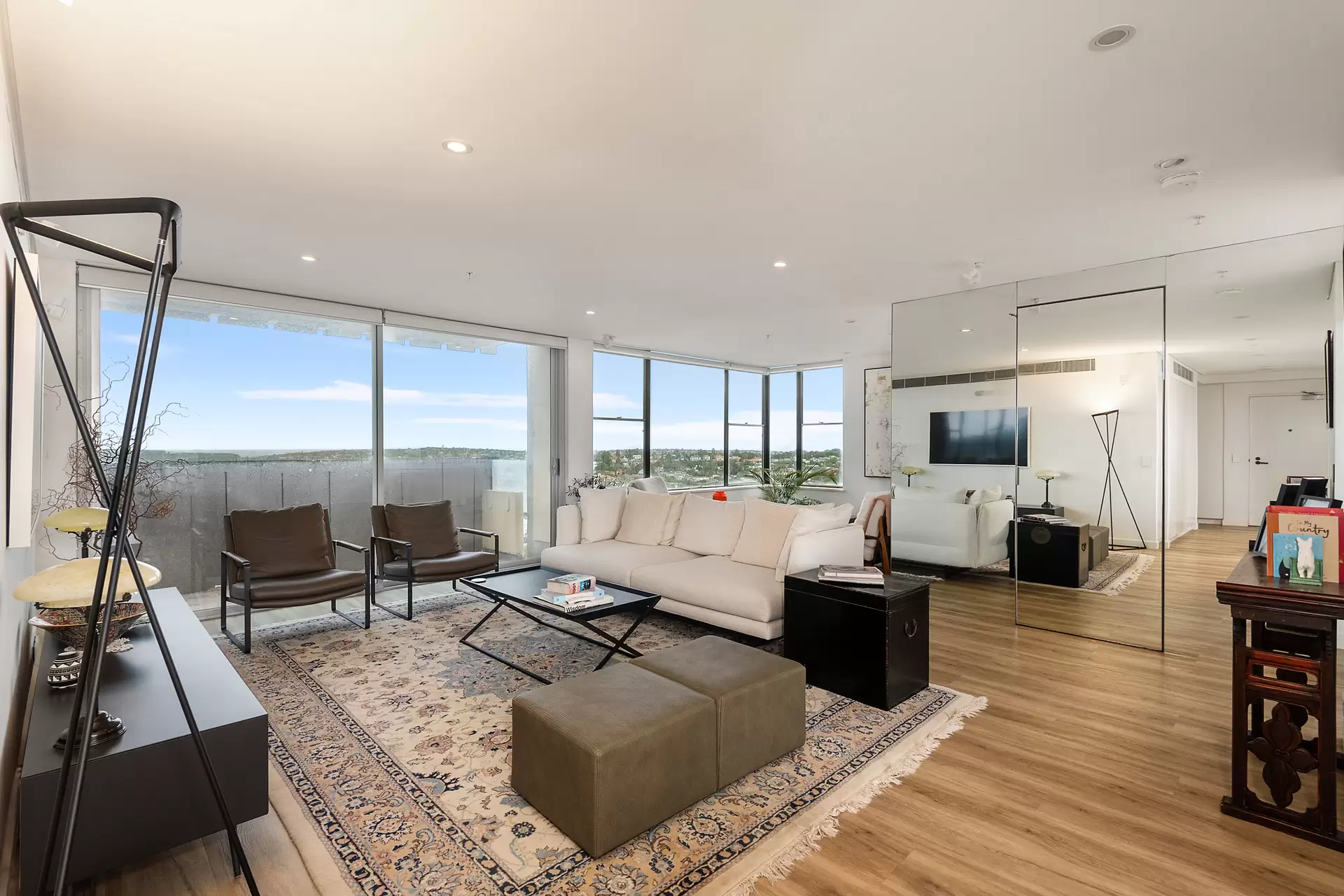 25G/3-17 Darling Point Road, Darling Point For Sale by Bradfield Badgerfox - image 1