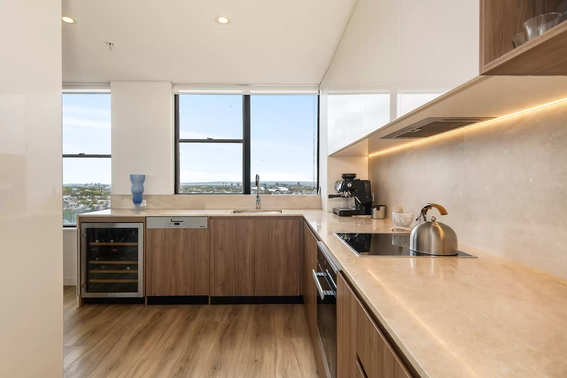 25G/3-17 Darling Point Road, Darling Point For Sale by Bradfield Badgerfox - image 1