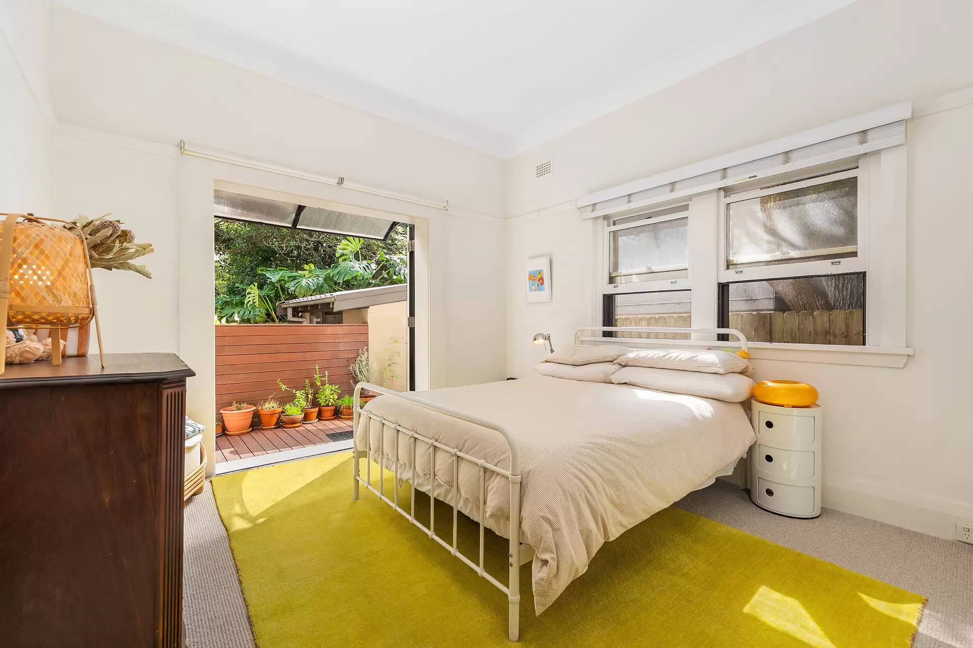 2/129 Kurraba Road, Kurraba Point Sold by Bradfield Badgerfox - image 1