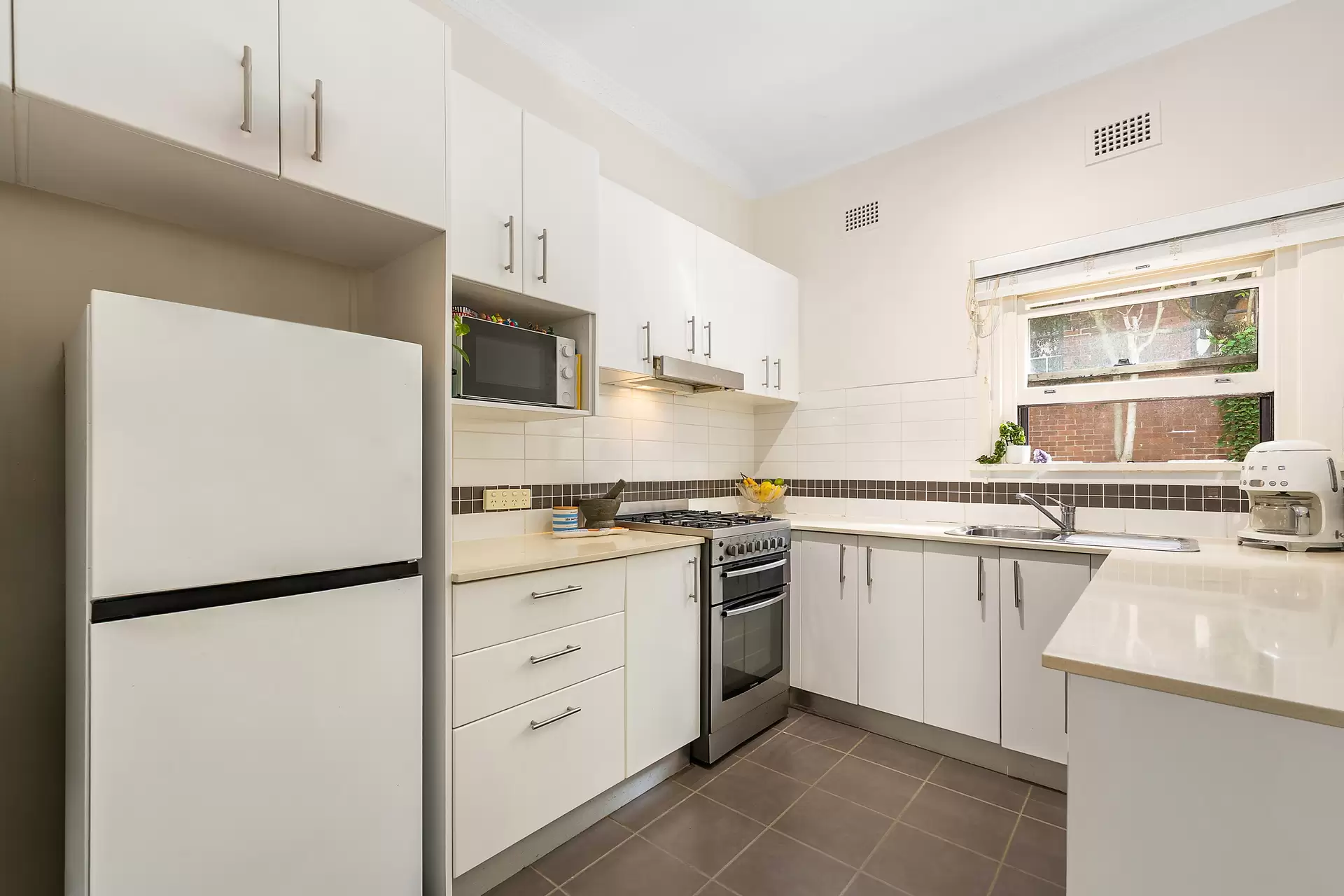 2/129 Kurraba Road, Kurraba Point Sold by Bradfield Badgerfox - image 1