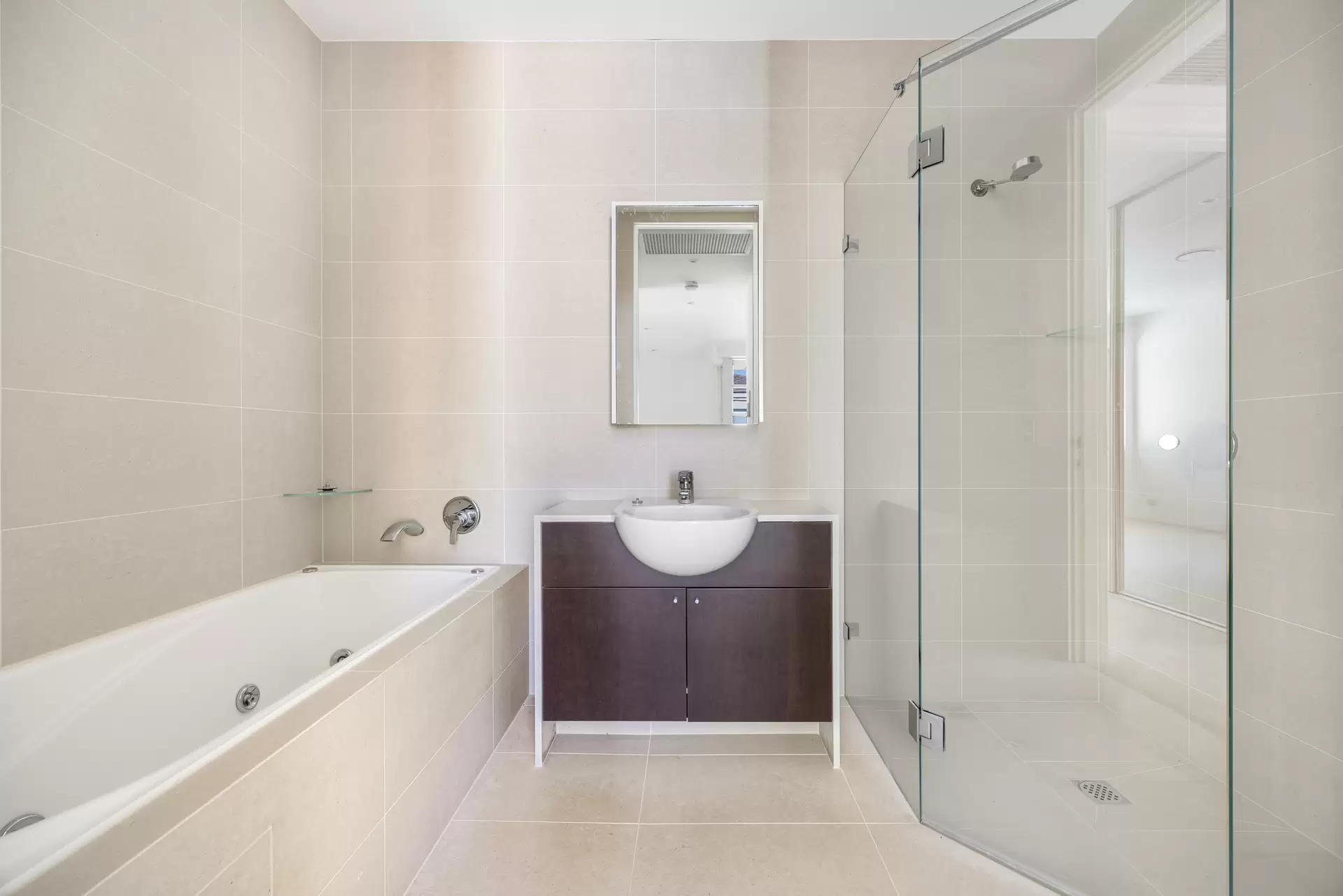 28 Glendon Road, Double Bay For Lease by Bradfield Badgerfox - image 1