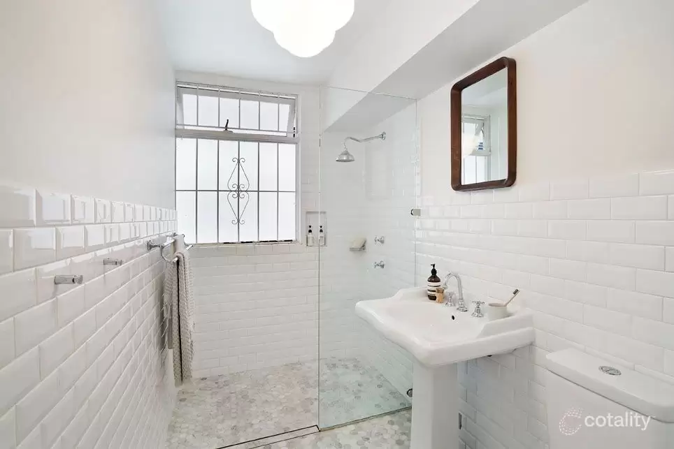 3/52 Darling Point Road, Darling Point Leased by Bradfield Badgerfox - image 1