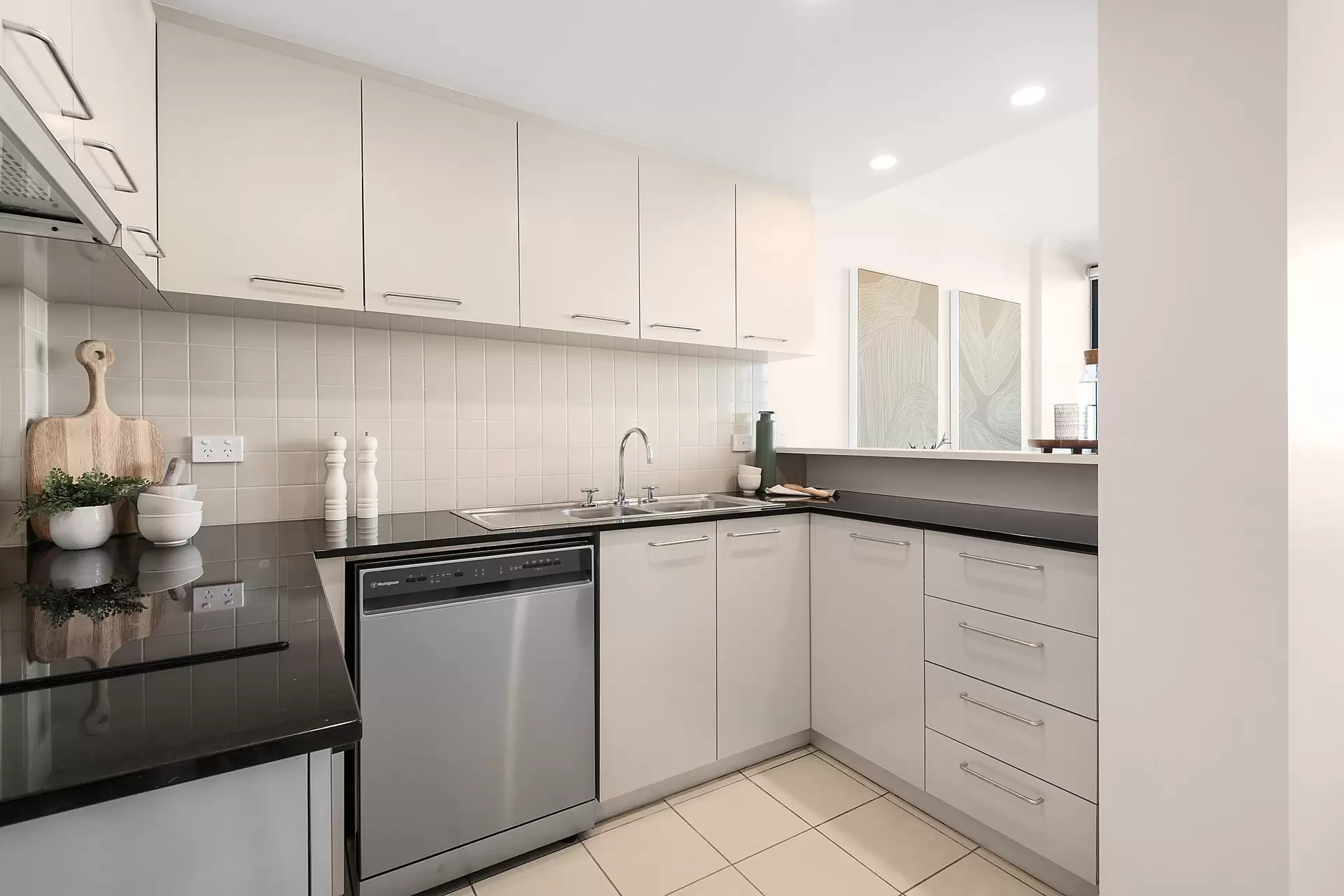 20/107 Darling Point Road, Darling Point Sold by Bradfield Badgerfox - image 1