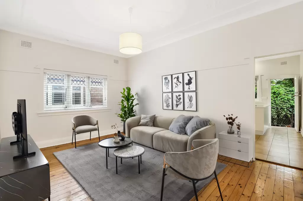 3/6 Bates Avenue, Paddington Leased by Bradfield Badgerfox