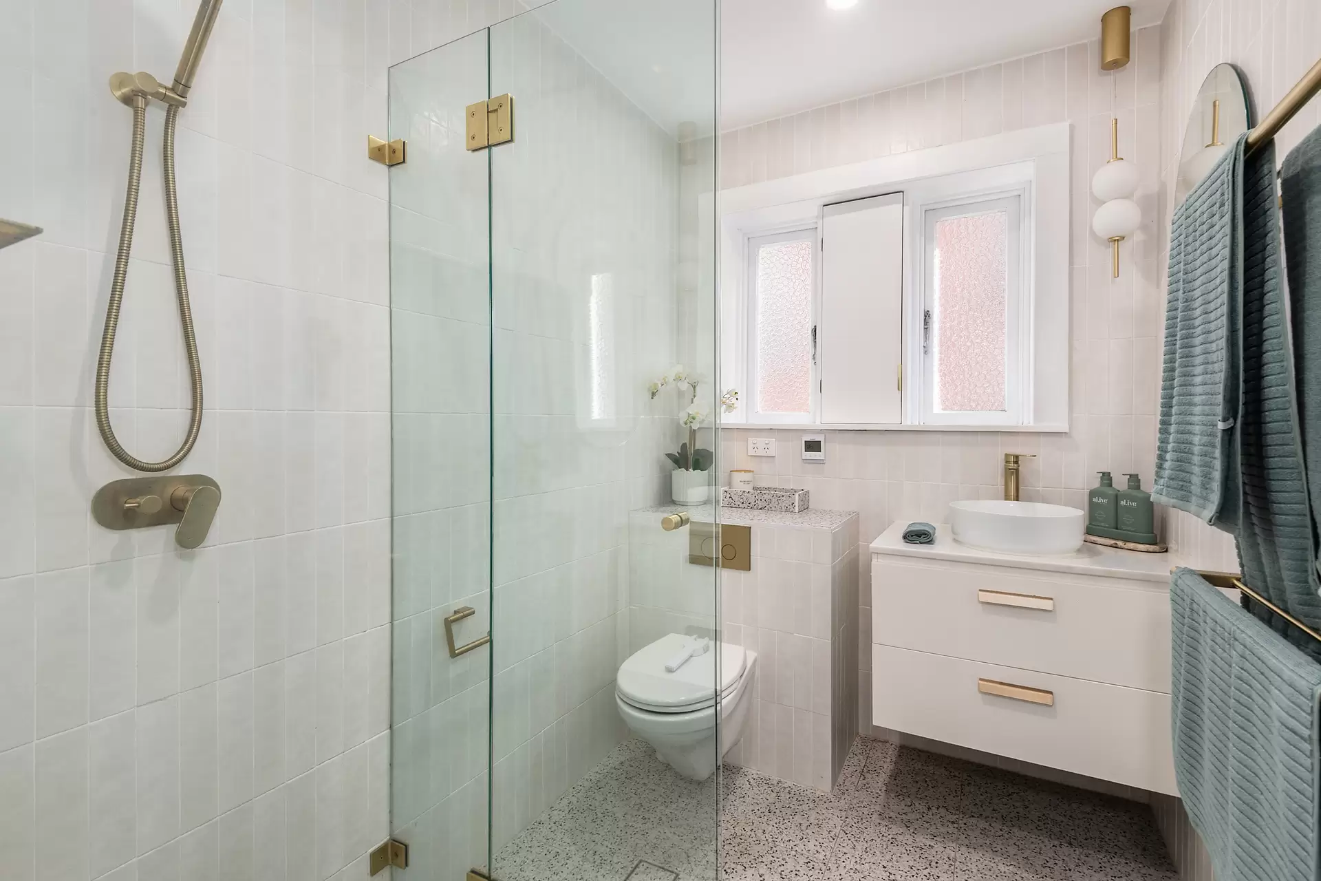 2/101 Carrington Road, Coogee Auction by Bradfield Badgerfox - image 1