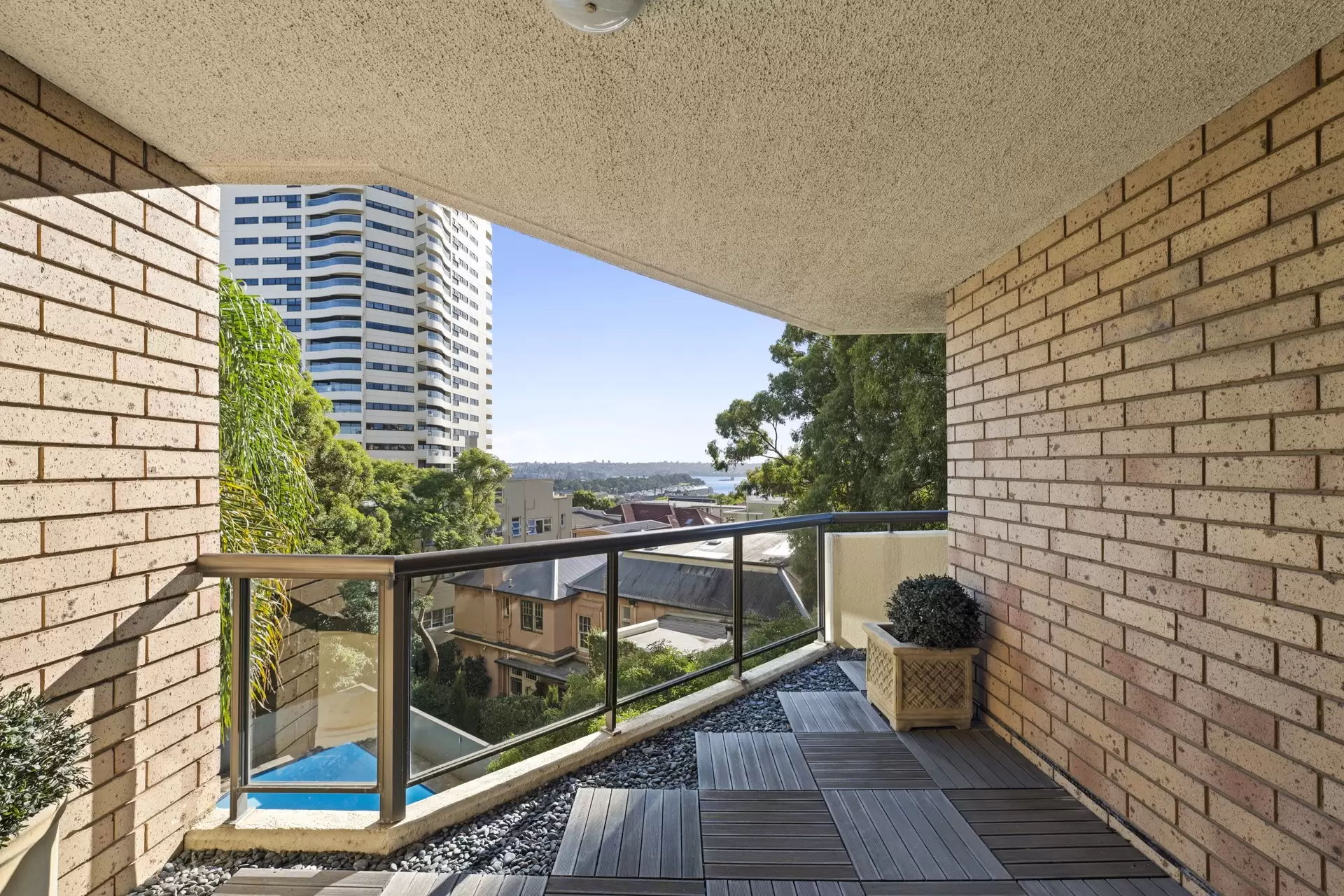 41/1 Tewkesbury Avenue, Darlinghurst Auction by Bradfield Badgerfox - image 1