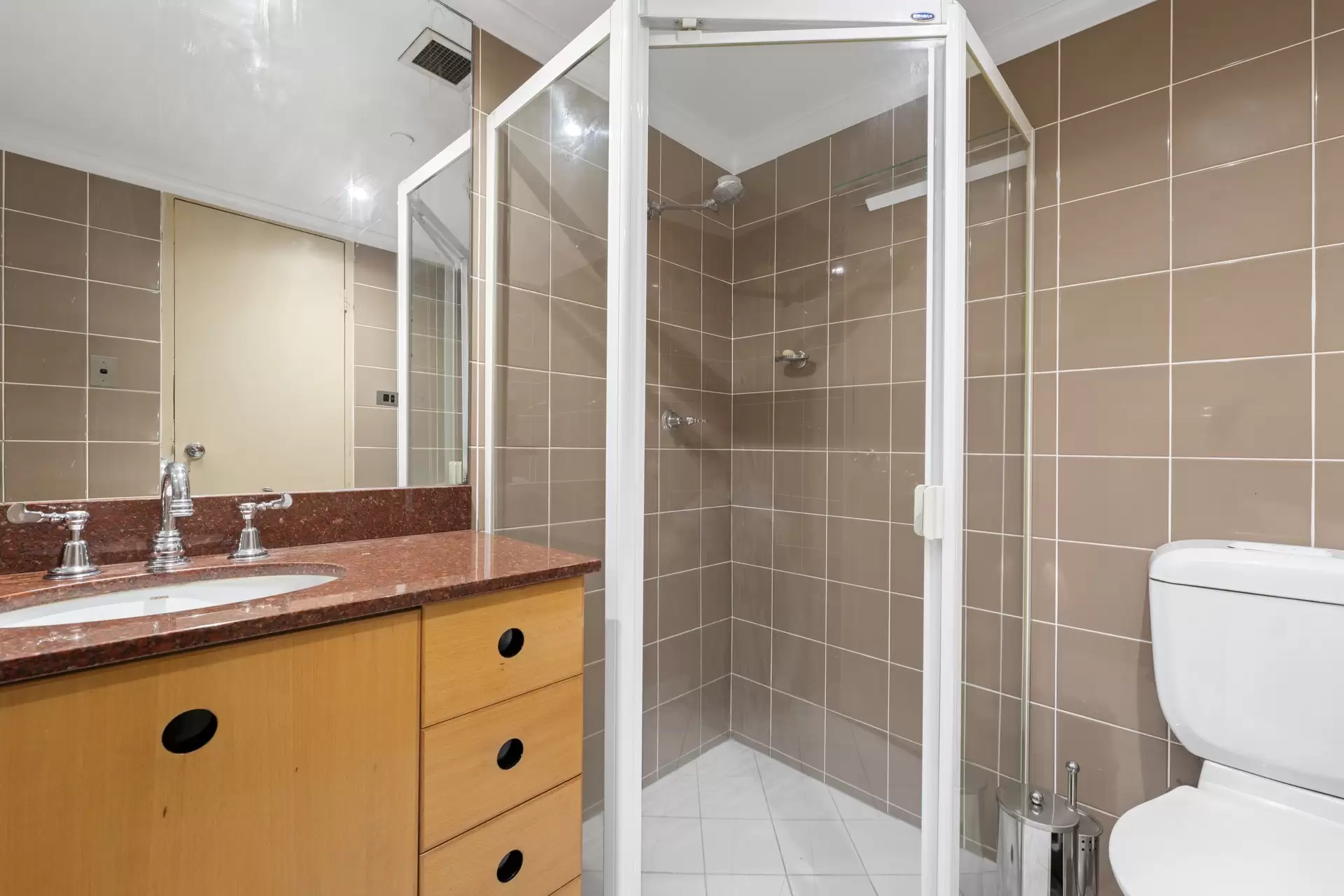 41/1 Tewkesbury Avenue, Darlinghurst Auction by Bradfield Badgerfox - image 1