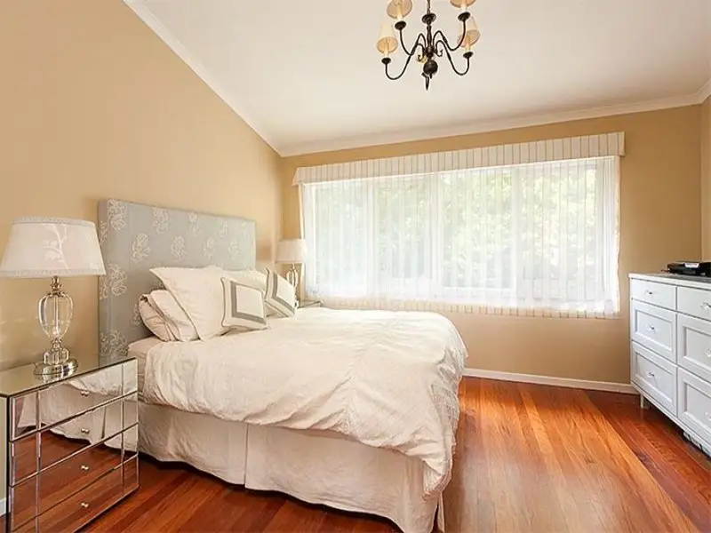 2 Milton Avenue, Woollahra Sold by Bradfield Badgerfox - image 1