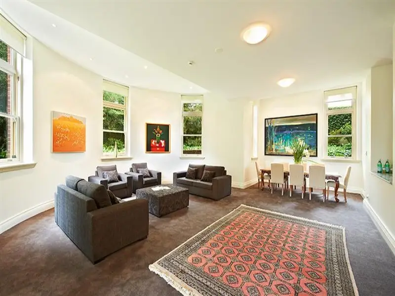 2/18 Flinton Street, Paddington Sold by Bradfield Badgerfox - image 1