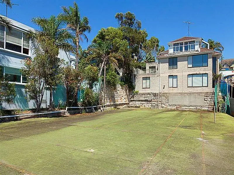 17 Gordon Avenue, Coogee Sold by Bradfield Badgerfox - image 1