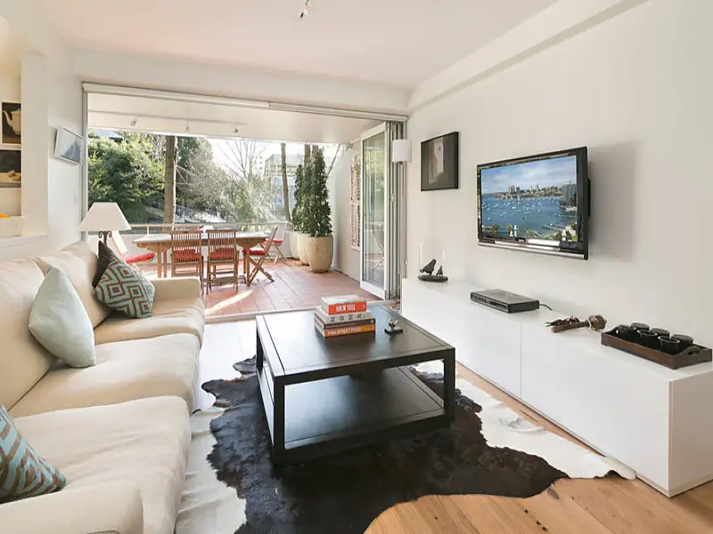 25/400 Glenmore Road, Paddington Sold by Bradfield Badgerfox - image 1