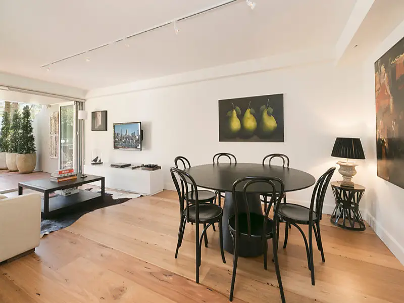 25/400 Glenmore Road, Paddington Sold by Bradfield Badgerfox - image 1